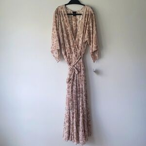 NWT - Size 14 - Maxi Dress with Fitted Waist by Kate & Lily